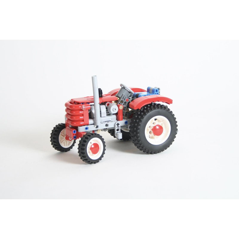 MOC-134064 Modello di Trattore - Urban Farming Model recensione e prezzo