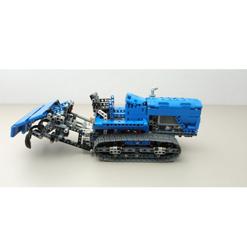 MOC-157772 Modello di Trattore - Urban Farming Model recensione e prezzo