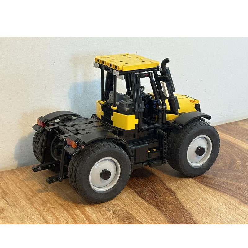 MOC-254775 Modello di trattore - Urban Farming Model recensione e prezzo